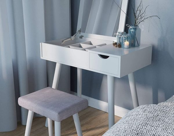 a great vanity table with mirror