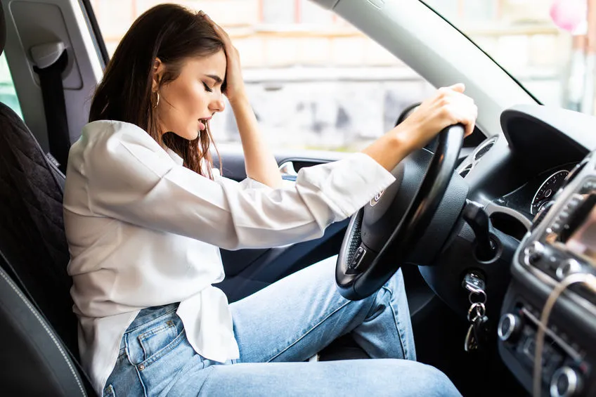 Five signs to overcome your fear of driving and driving alone