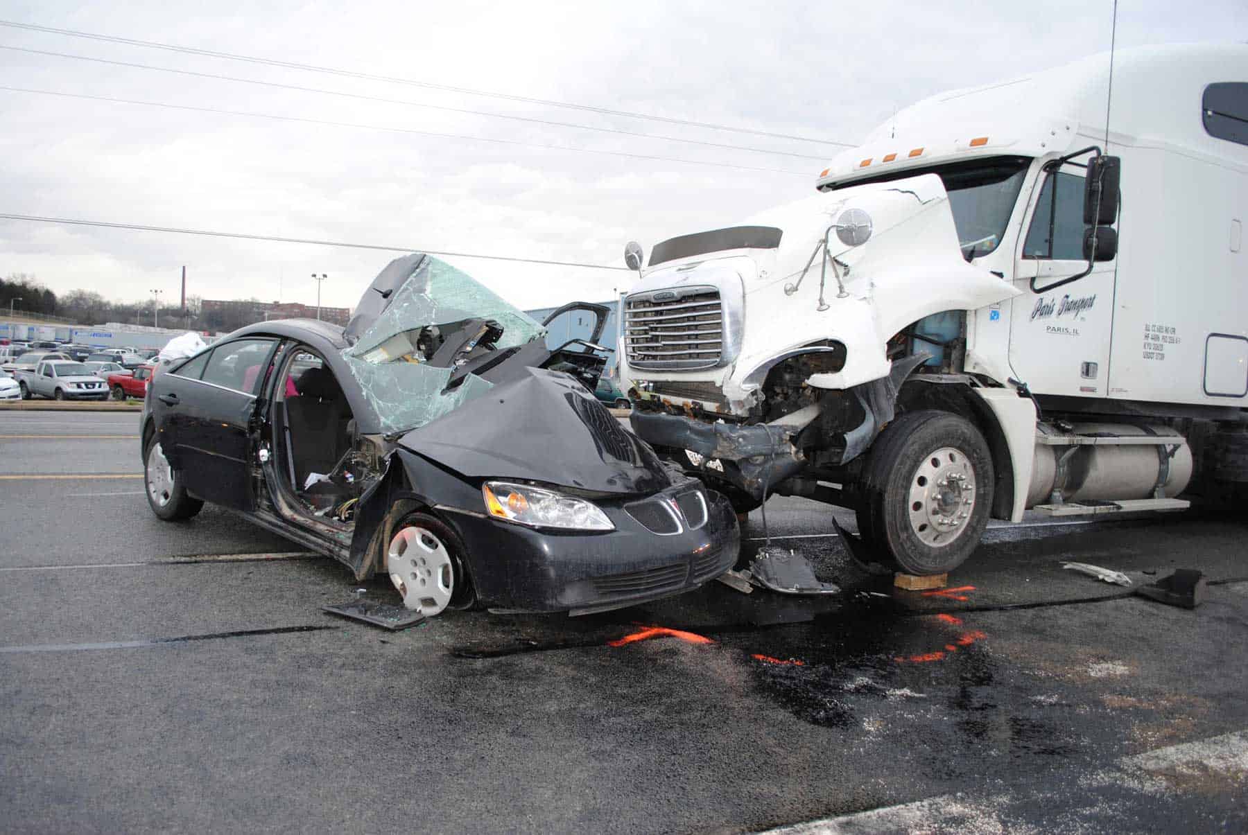 Truck-Accident-Lawyer-Chaikin